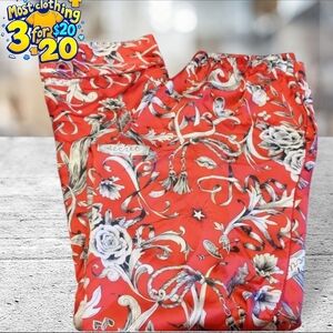 Victoria's secret lounging pants with a Valentine vibe size small